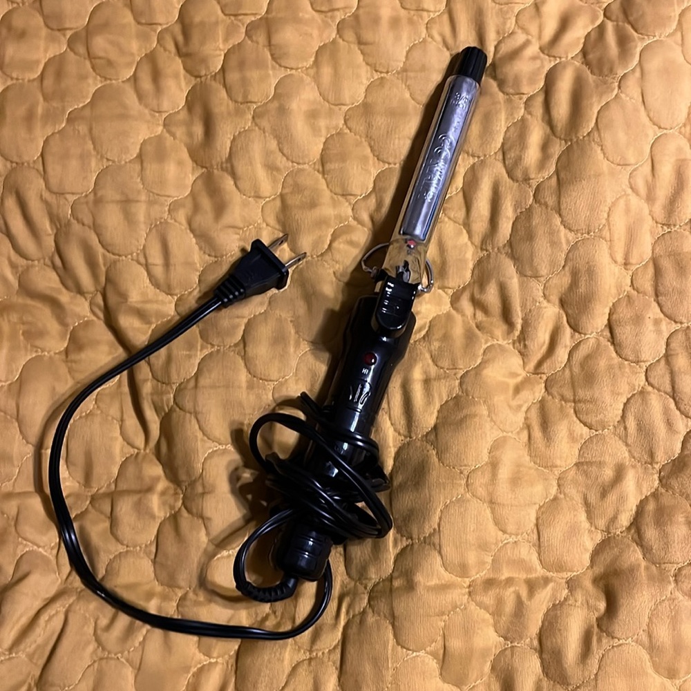 Black and Silver Hair Curling Iron 3/4 - Picture 1 of 4